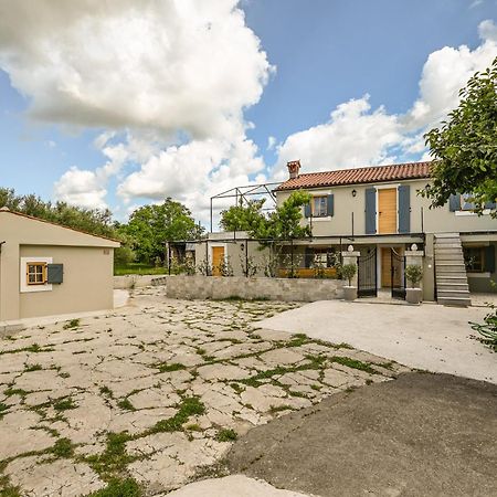 Medanni - Boutique House In Nature With Pool Izola Buitenkant foto