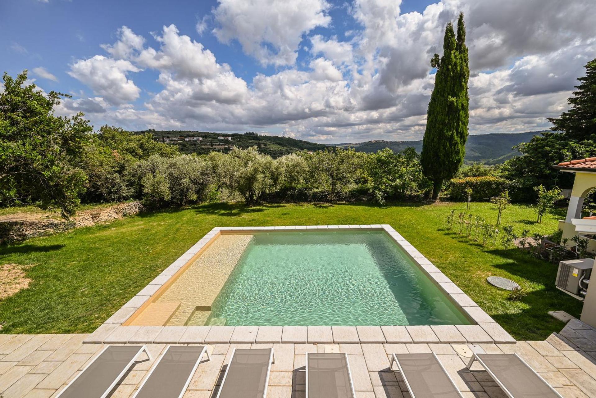 Medanni - Boutique House In Nature With Pool Izola Buitenkant foto
