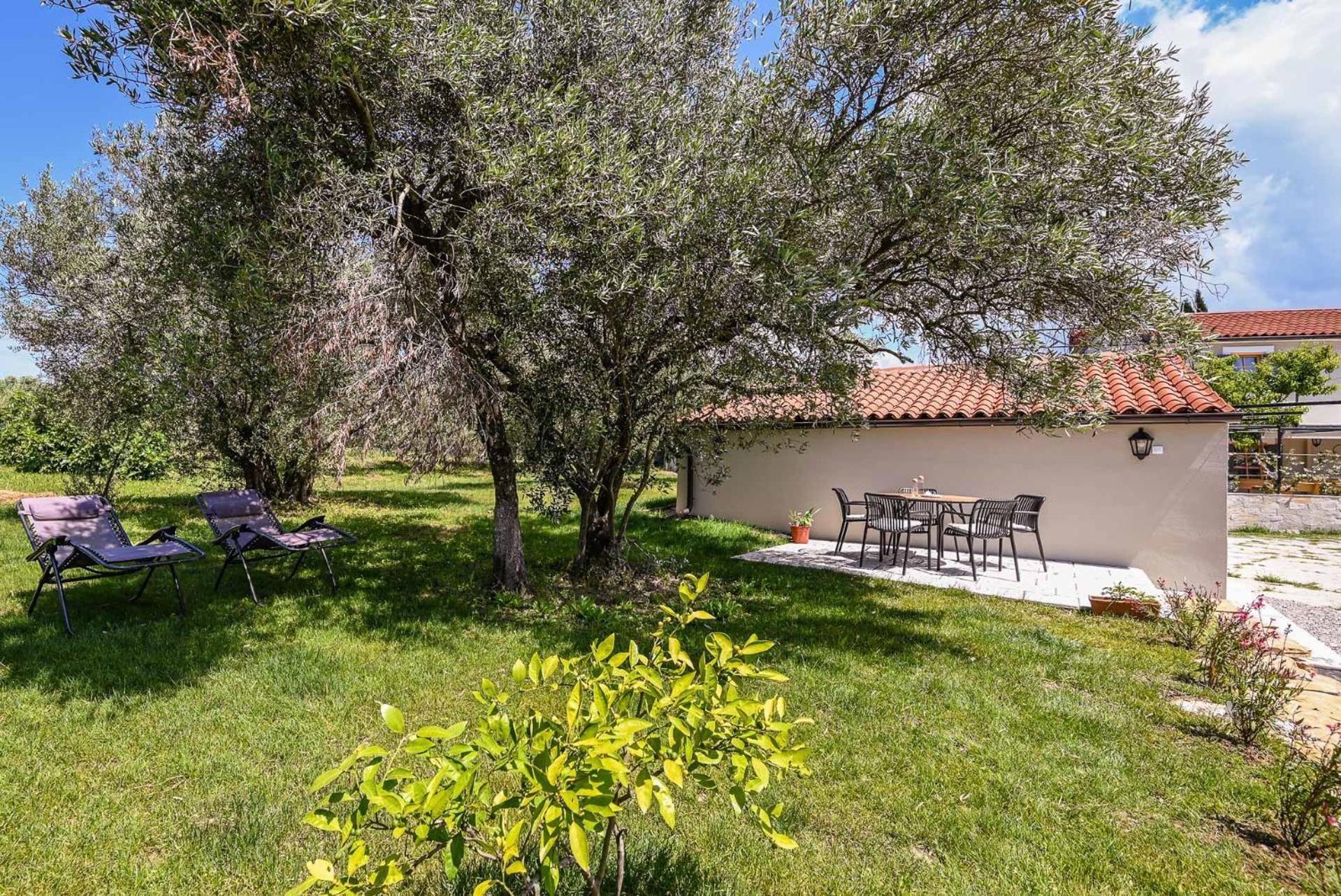 Medanni - Boutique House In Nature With Pool Izola Buitenkant foto
